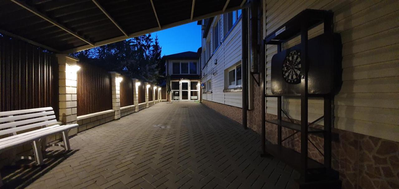 Aparthotel 4 ,, Cosy House Billiard " - Sauna & Parking Каунас Экстерьер фото