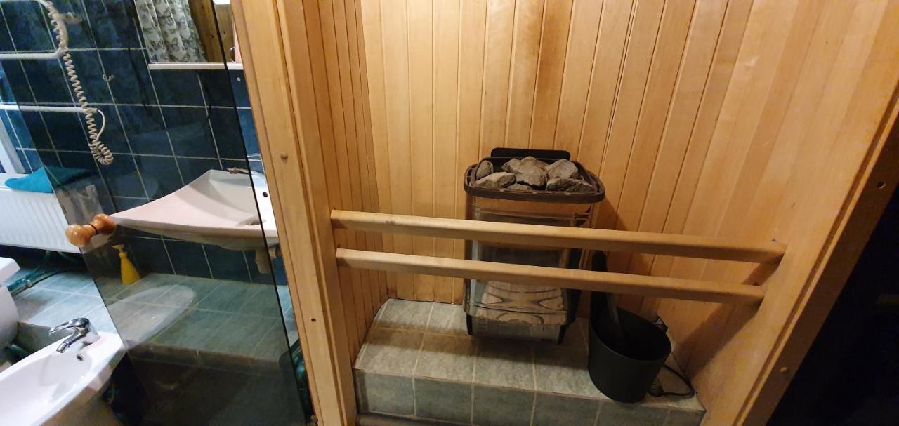 Aparthotel 4 ,, Cosy House Billiard " - Sauna & Parking Каунас Экстерьер фото
